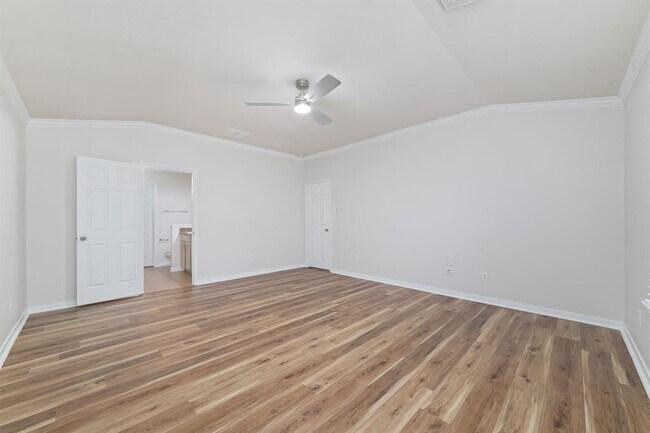 Building Photo - 26610 Marble Falls Bend