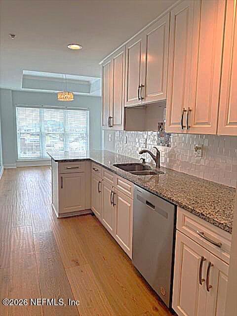 Building Photo - 400 E Bay St