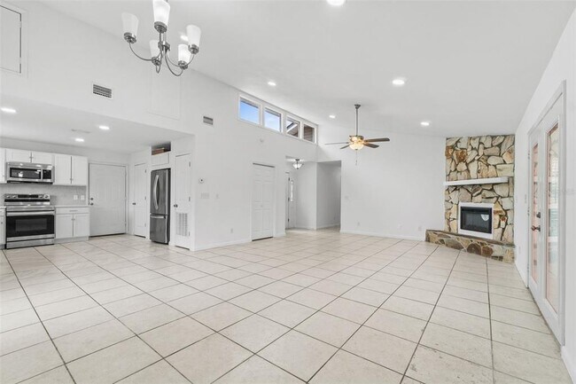 Building Photo - 7581 Kelsey Dr