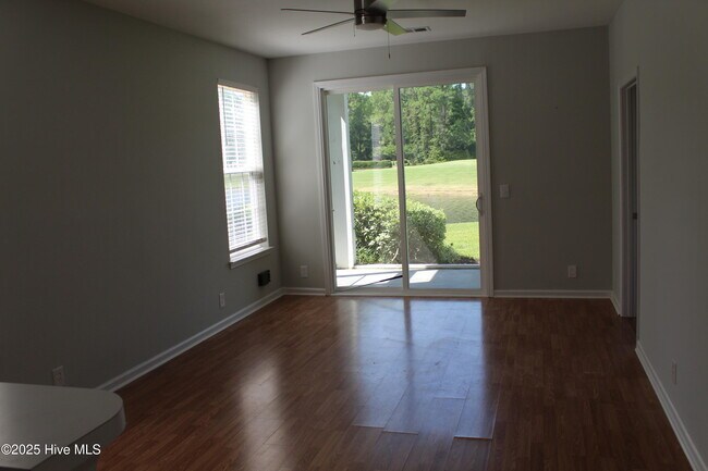 Building Photo - 870 Great Egret Cir SW