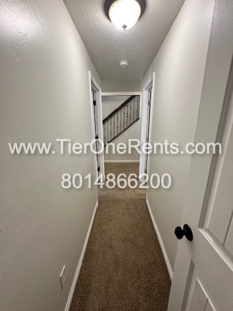 Building Photo - This property offers a NO DEPOSIT option available for qualified renters!