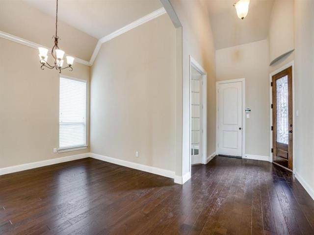 Building Photo - 716 Sandbox Dr