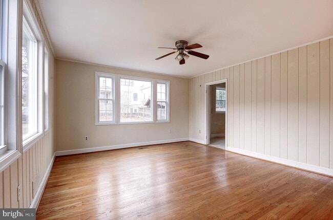 Building Photo - 1300 N Taylor St