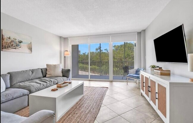 Building Photo - 5 Bluebill Ave