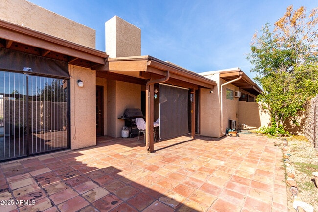 Building Photo - 3407 N Pleasant Dr