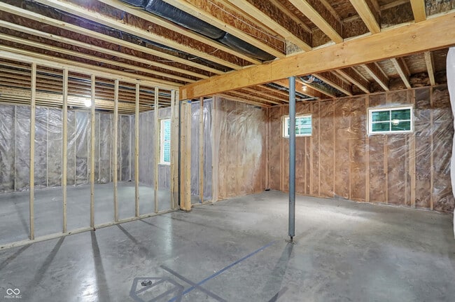 Building Photo - 16893 Oak Manor Dr