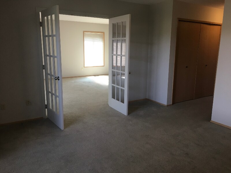 Building Photo - 1250 Northwind Cir