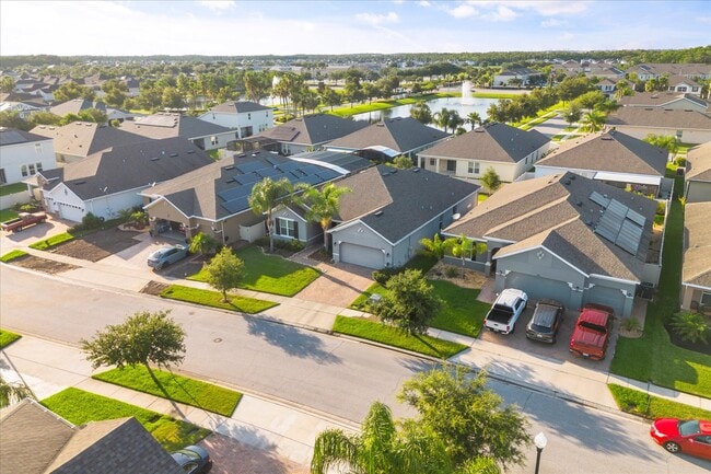 Building Photo - 3925 Green Sabal Dr