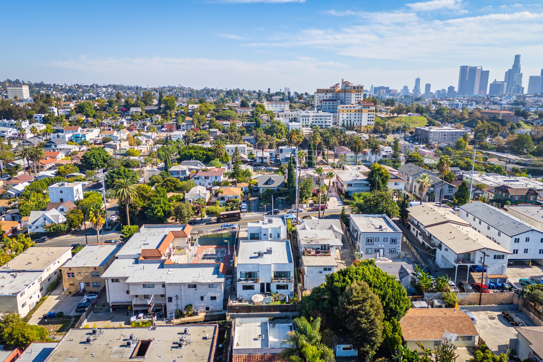 Building Photo - 705 N Benton Way