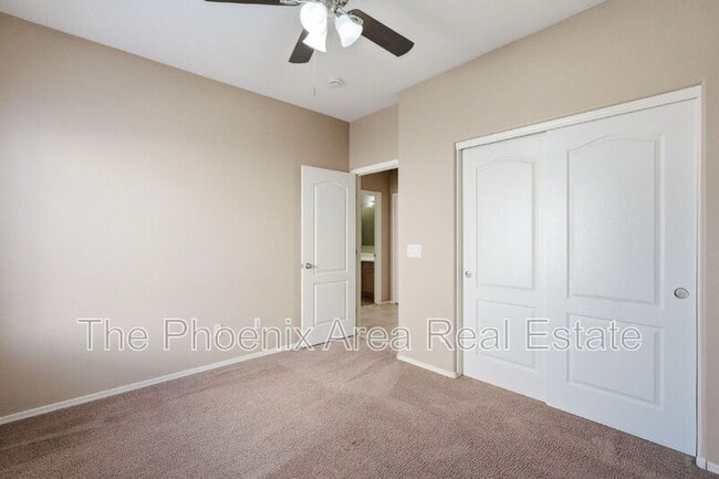 Building Photo - 310 Mountain View Rd