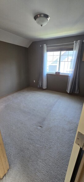 Master Bedroom - 15408 14th Ave W