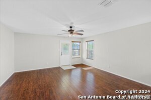 Building Photo - 342 Fontana Albero