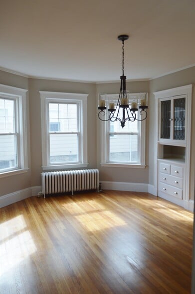 Dining room - 100 Greaton Rd