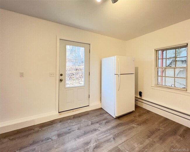 Building Photo - 330 Horsepound Rd