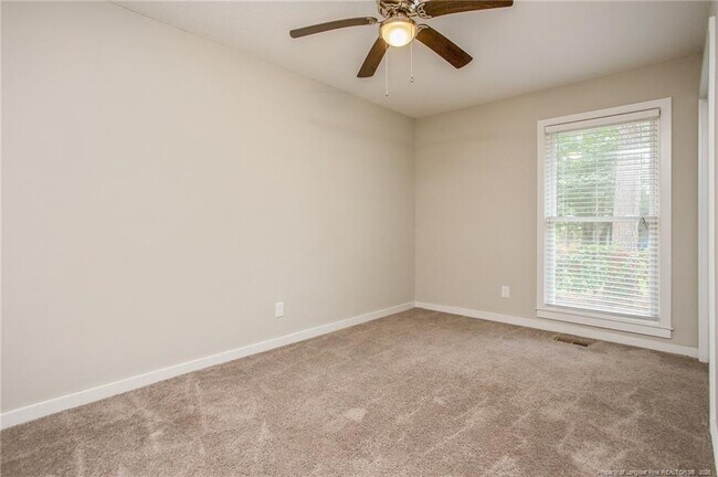 Building Photo - 4616 Pine Needle Ct