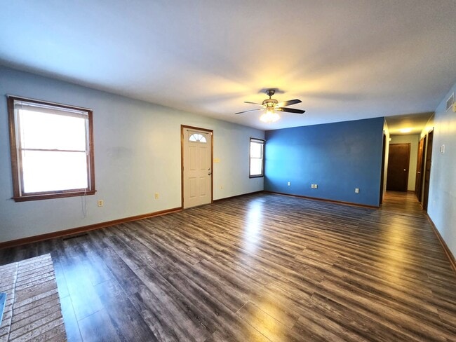 Building Photo - 29325 W Line Rd