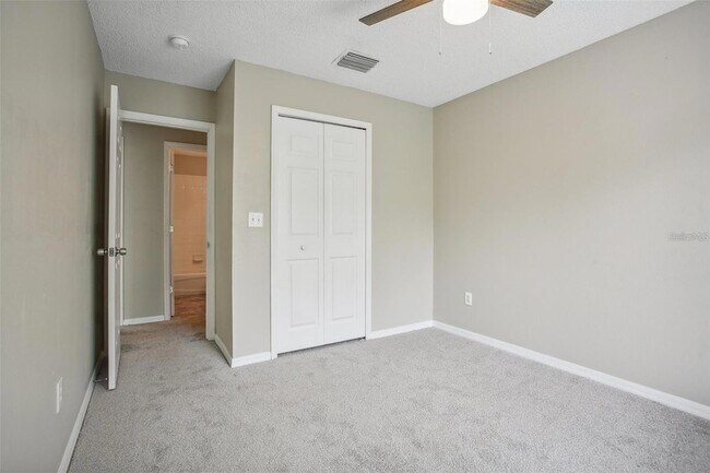 Building Photo - 18181 Paradise Point Dr