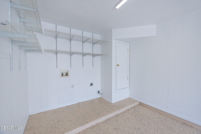 Building Photo - 12036 Willowmist Ave