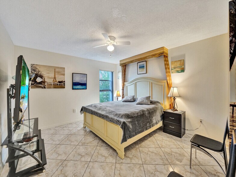 Master Bedroom - 201 178th Dr