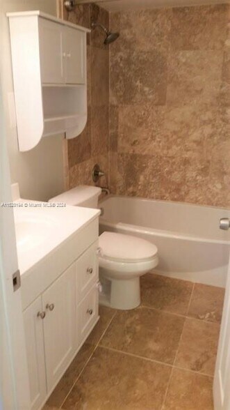 Building Photo - 3641 NW 95th Ter