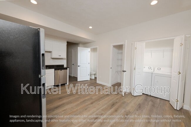 Building Photo - 225 Coral Sea Way