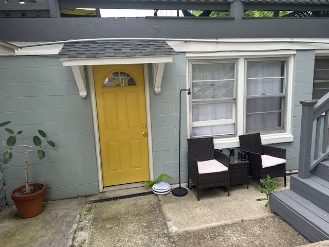 Front door - 1305 Stratford Ave