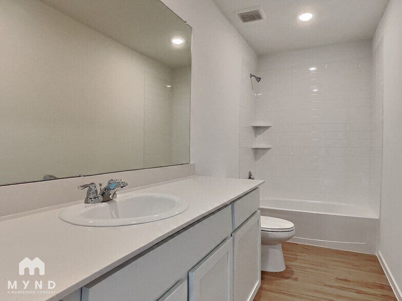 Building Photo - 18515 Cepagatti Dr