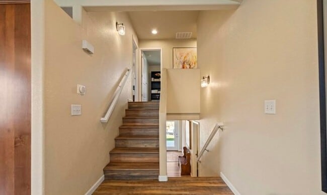 Building Photo - Beautiful 4 Bedroom in Loveland