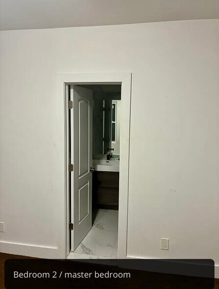 Building Photo - 314 S 9th Ave