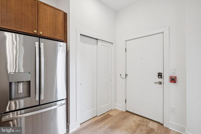 Building Photo - 5034 Florence Ave