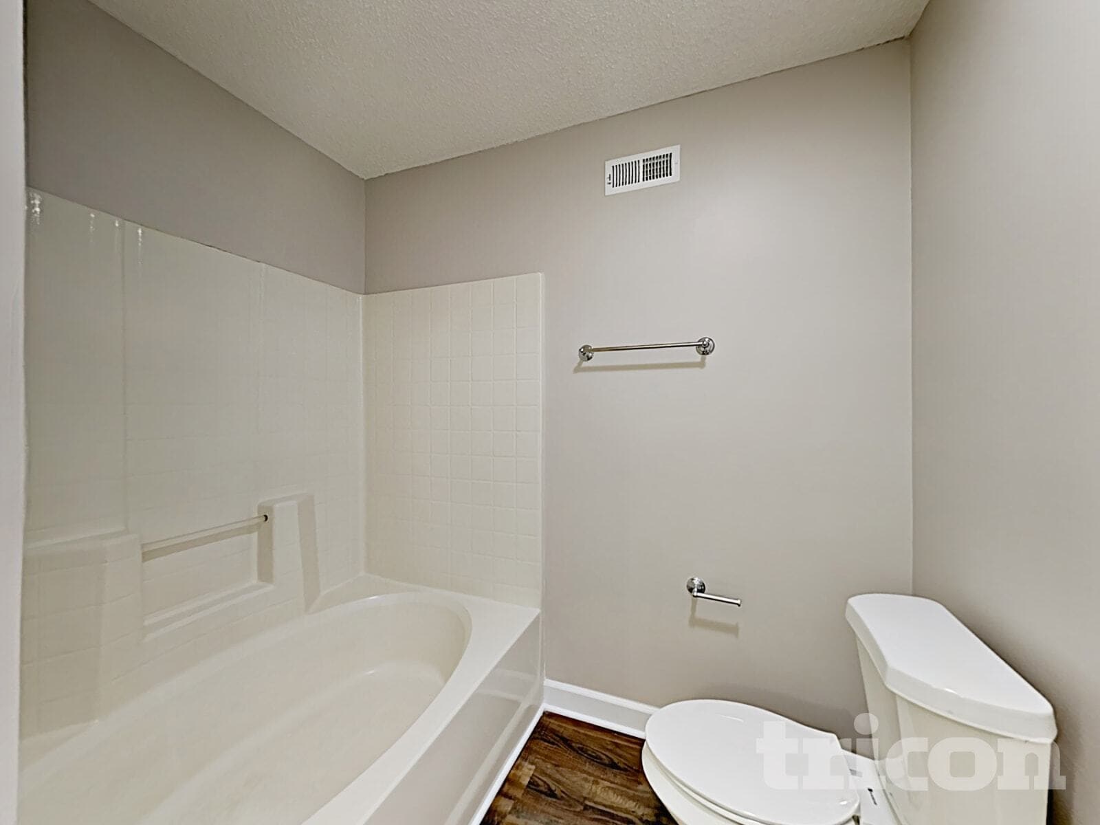 Building Photo - 2527 Captains Watch Rd NE