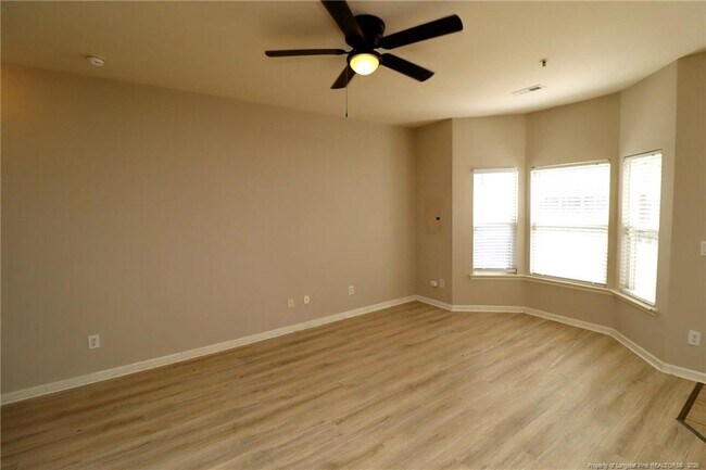 Building Photo - 8631 Neuse Club Ln