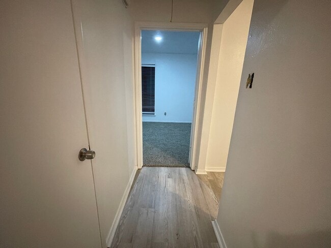 Building Photo - 2422-2424 Sherry Street