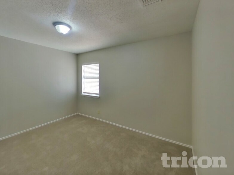 Building Photo - 8058 Pioneer Trail Dr