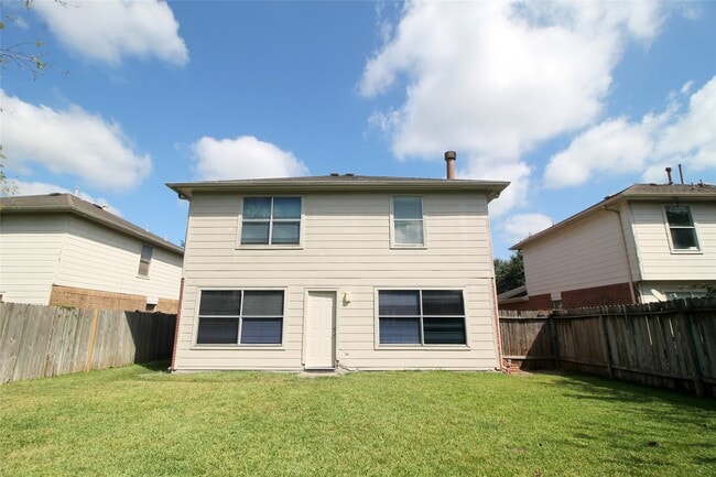 Building Photo - 6515 Bryant Park Ct