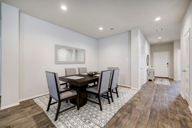 Building Photo - 4306 Isoletta Ct