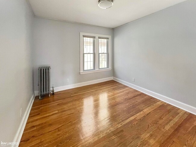 Building Photo - 645 Neff Rd