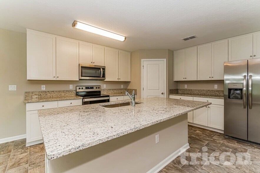 Building Photo - 11351 John Rutledge Pl