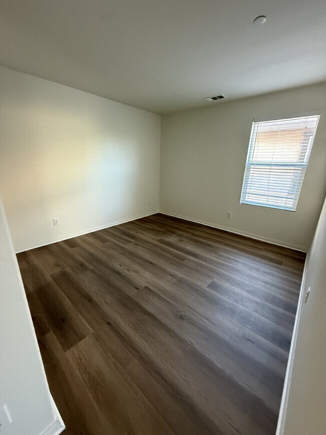 Building Photo - This beautiful home is on corner lot and with energy efficient features including solar.  New flo...