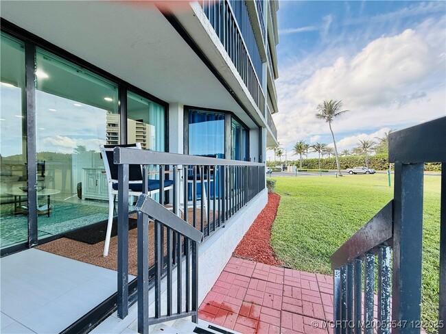 Building Photo - 8800 S Ocean Dr