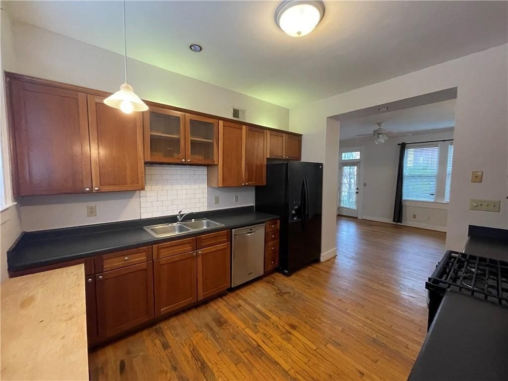 Building Photo - 1015 Piedmont Ave NE