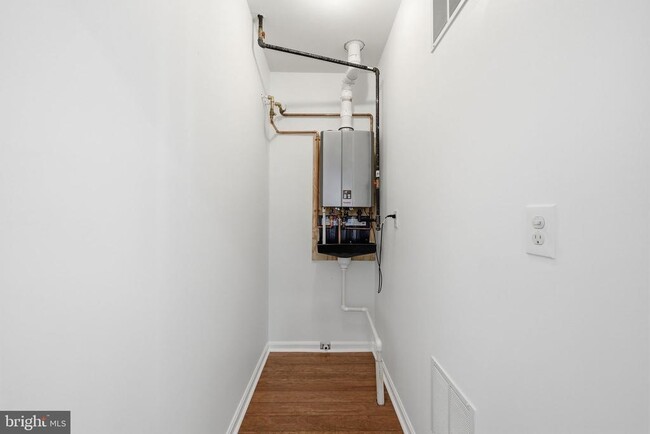 Building Photo - 21817 Wingfoot Ct