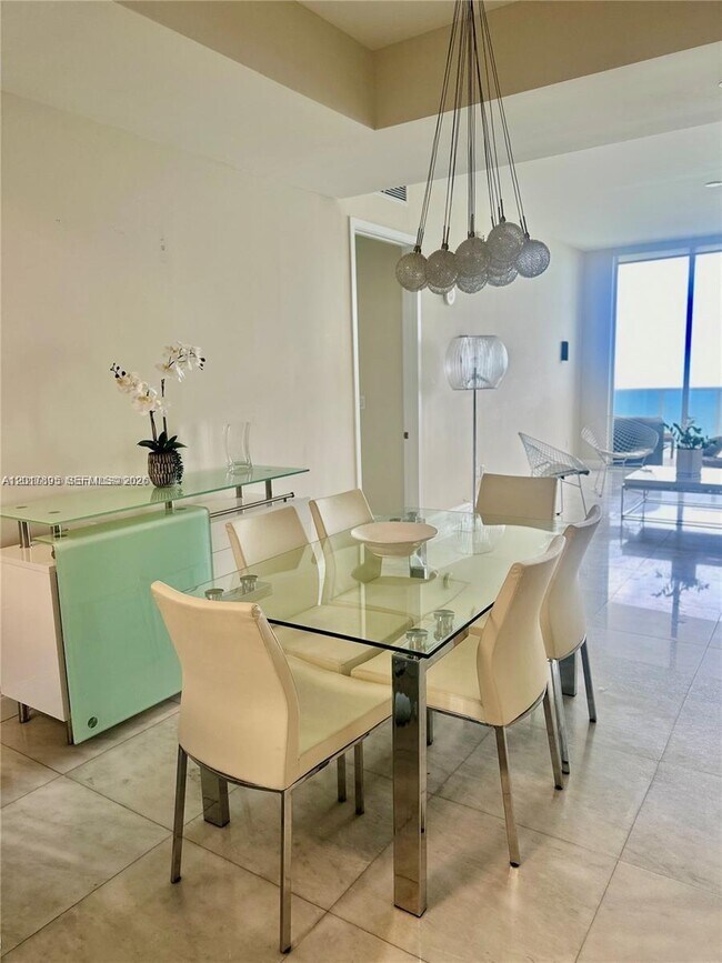 Building Photo - 18201 Collins Ave
