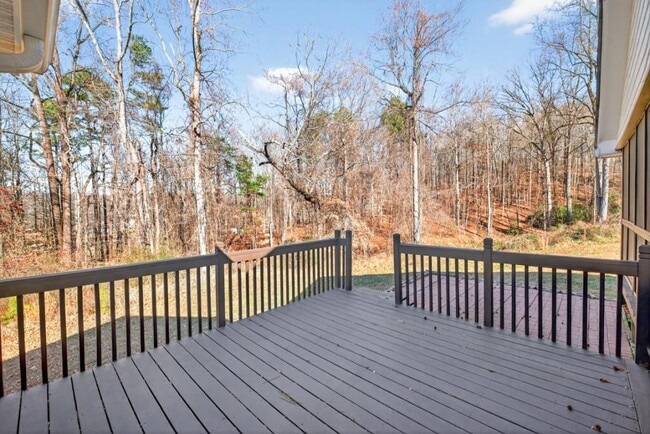 Building Photo - 5143 Ponderosa Farm Rd