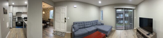 Panoramic: Kitchen, DR, Entrance, LR, Balcony - 1177 Honey Trl