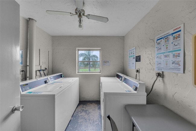 Building Photo - 3001 S Course Dr