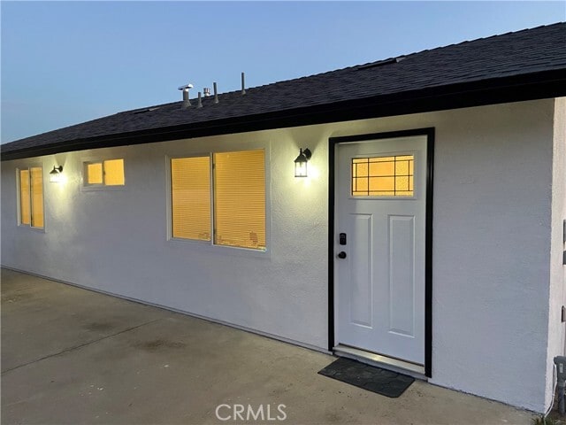 Building Photo - 1548 N Lassen Ave