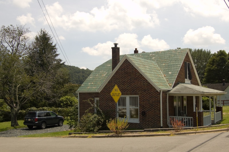 Building Photo - 306 N Jefferson Ave