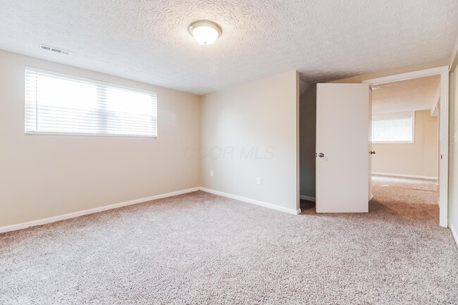 Building Photo - 226 Penick Ave