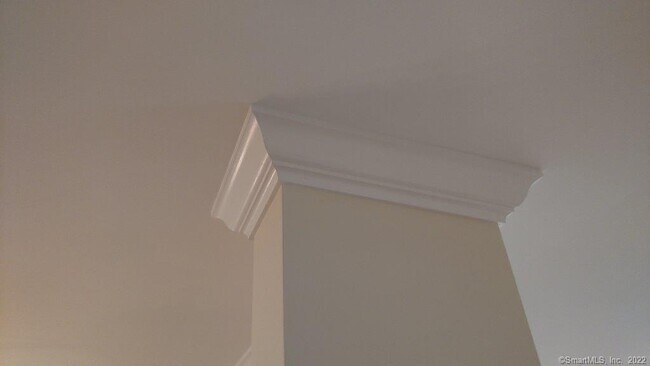 Building Photo - 1 Hamilton St